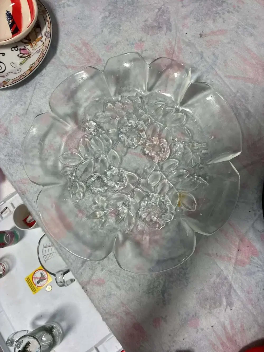 Mikasa Bianca Rosella Frosted and Clear Crystal Glass Floral Serving Bowl